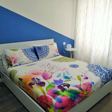 נאפולי Vulkania Rooms מראה חיצוני תמונה