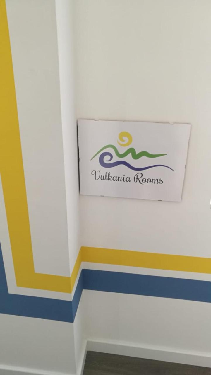 נאפולי Vulkania Rooms מראה חיצוני תמונה