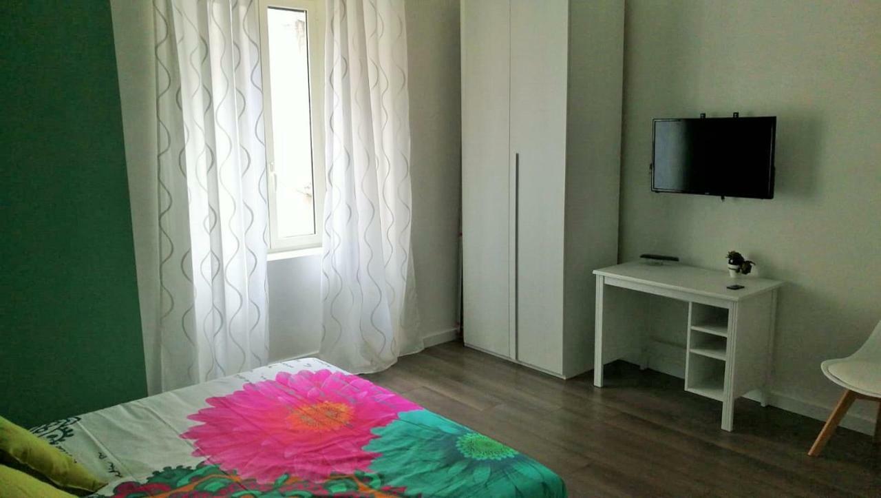 נאפולי Vulkania Rooms מראה חיצוני תמונה